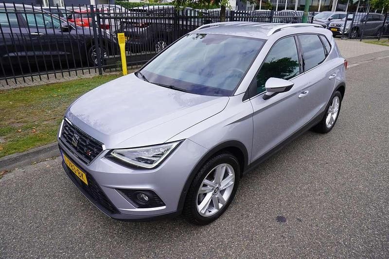 Occasion Seat Arona Business 110 PK (80 kW) 2021 Grijs SUV