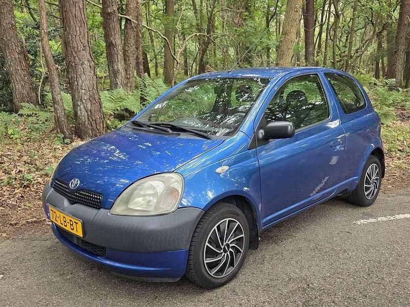 Blauw Gebruikt 2002 Toyota Yaris Hatchback | € 749 (Super prijs) - Afbeelding 1/4