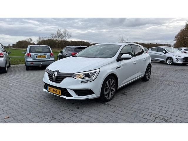 Wit Gebruikt 2016 Renault Mégane IV Life Hatchback | € 7.240 (Eerlijke prijs) - Afbeelding 1/4