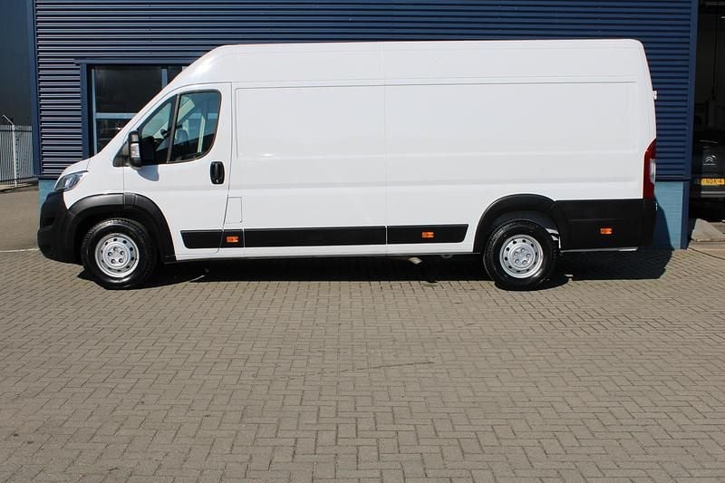 Occasion Opel Movano 165 PK (121 kW) 2026 Wit Van