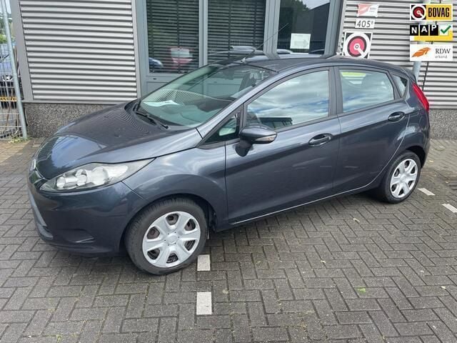Grijs Gebruikt 2009 Ford Fiesta Limited Hatchback | € 3.950 (Eerlijke prijs) - Afbeelding 1/4
