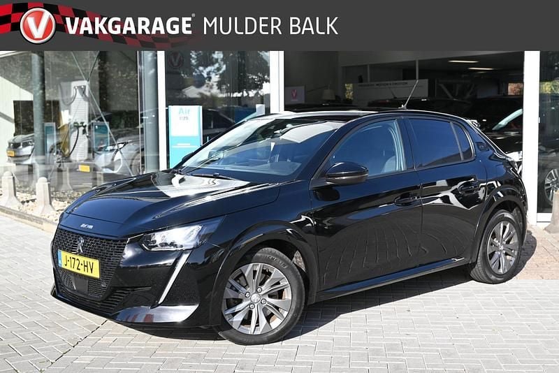 Zwart Gebruikt 2020 Peugeot e-208 Allure Hatchback | € 17.695 (Iets duurder) - Afbeelding 1/4