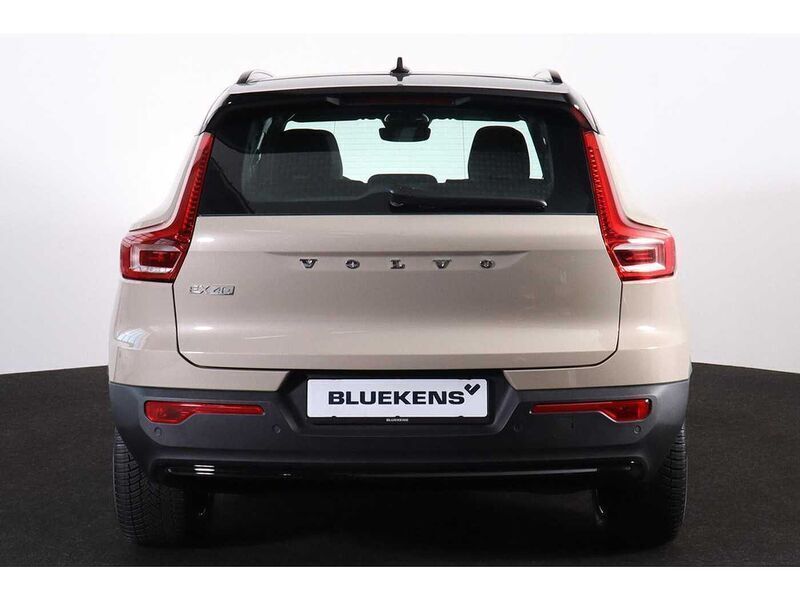 Occasion Volvo EX40 Plus 174 kW (237 PK) 2025 SUV