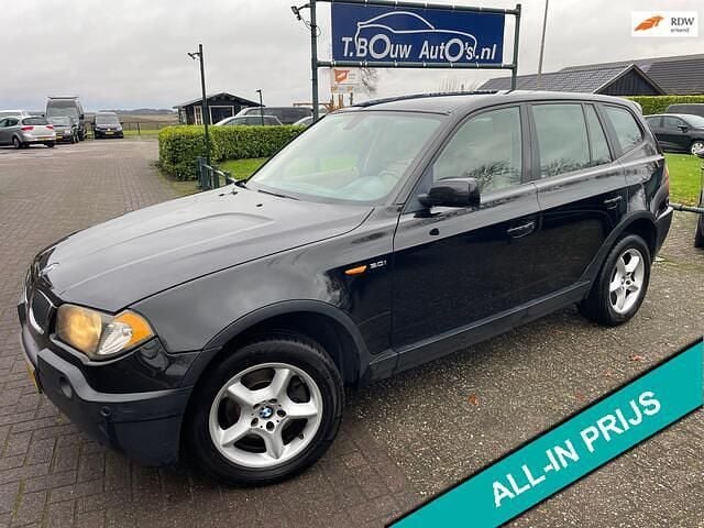 Zwart (metallic) Occasion 2004 BMW X3 SUV | € 3.250 (Duur) - Afbeelding 1/4