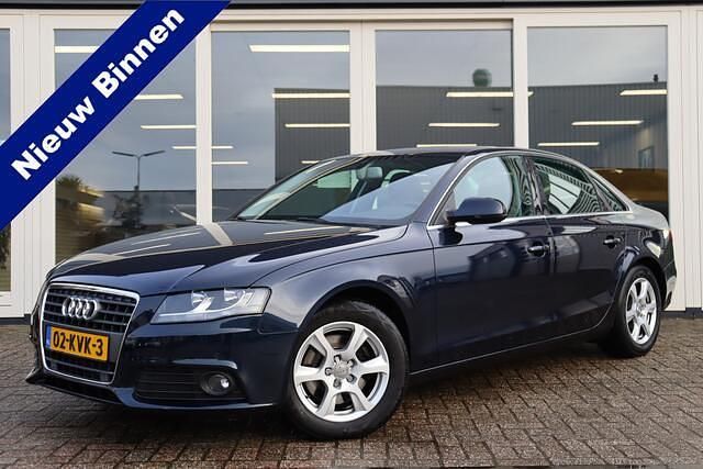 Blauw Gebruikt 2010 Audi A4 Proline Sedan | € 10.750 (Iets duurder) - Afbeelding 1/4