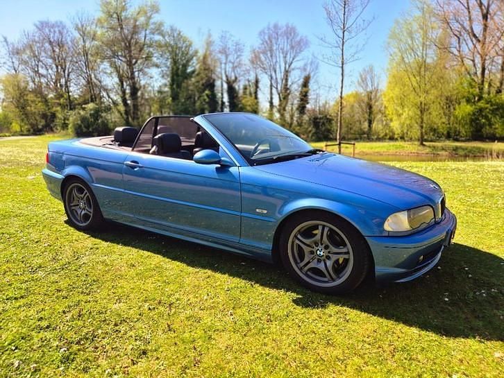 Gebruikt 2001 BMW 325 Cabriolet | € 8.500 (Eerlijke prijs) - Afbeelding 1/4