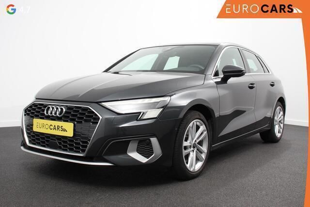 Grijs Gebruikt 2021 Audi A3 Sportback Prestige Hatchback | € 25.290 - Afbeelding 1/4
