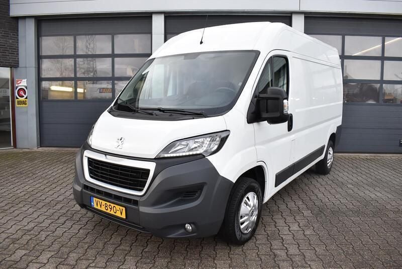 Wit Gebruikt 2016 Peugeot Boxer Van | € 13.657 (Eerlijke prijs) - Afbeelding 1/4