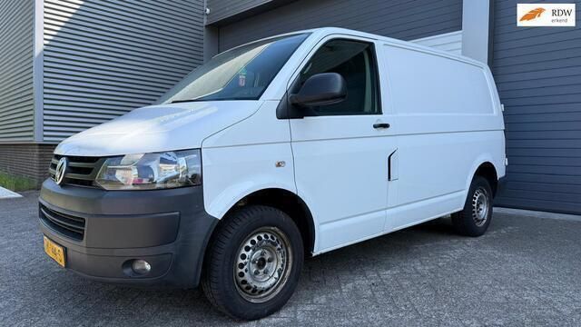 Wit Gebruikt 2014 VW T5 Van | € 8.500 (Duur) - Afbeelding 1/4