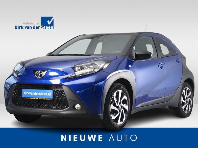 Blauw Nieuw 2024 Toyota Aygo Pulse Hatchback | € 22.950 (Goede deal) - Afbeelding 1/4