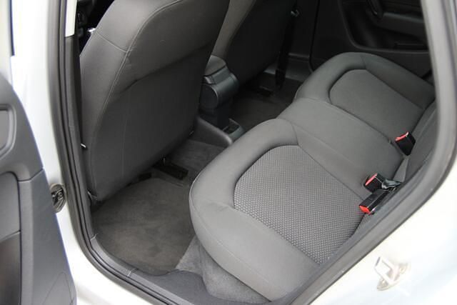 Occasion Audi A1 Sportback Attraction 86 PK (63 kW) 2012 Grijs Hatchback