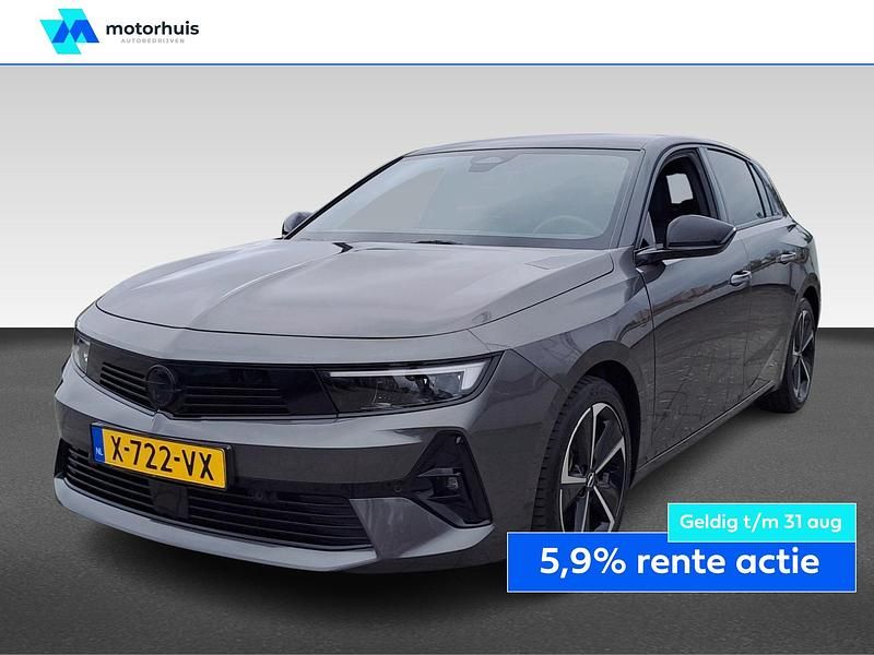 Grijs Gebruikt 2024 Opel Astra Hatchback | € 25.440 (Eerlijke prijs) - Afbeelding 1/4