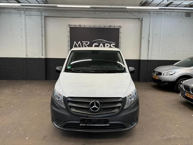 Wit Gebruikt 2016 Mercedes Vito MPV | € 7.000 (Goede deal) - Afbeelding 1/4