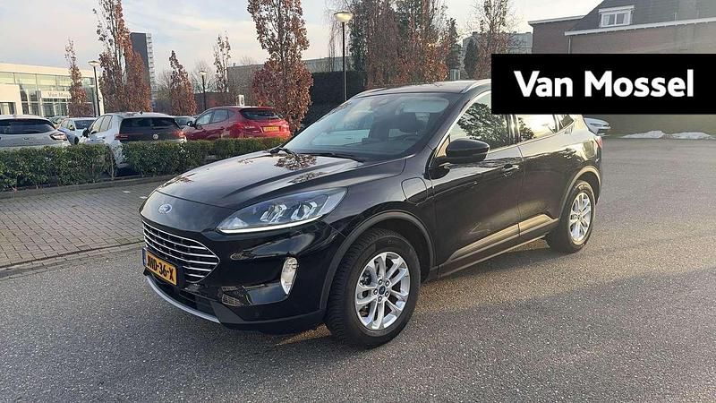 Zwart Occasion 2022 Ford Kuga Titanium SUV | € 24.900 (Super prijs) - Afbeelding 1/4