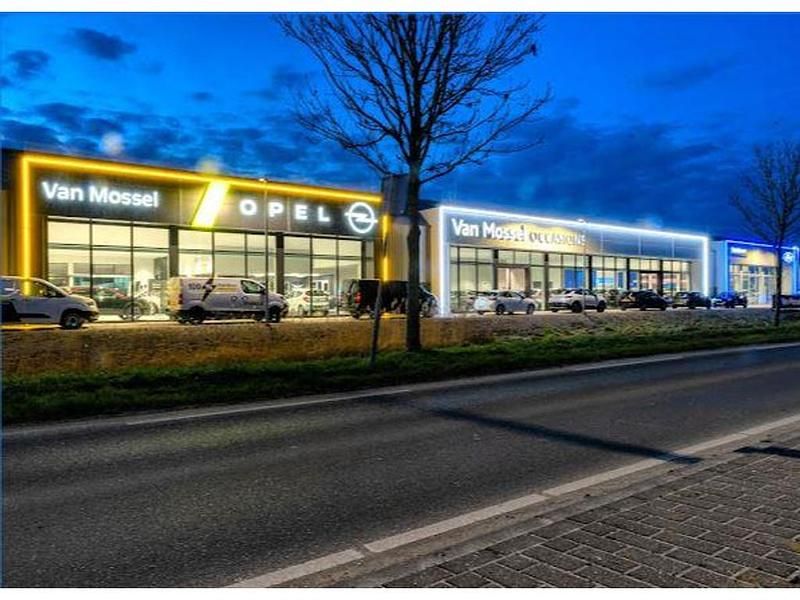 Groen Nieuw 2025 Opel Frontera SUV | € 35.485 (Eerlijke prijs) - Afbeelding 1/1