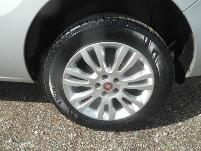 Occasion Fiat Doblò 90 PK (66 kW) 2015 Grijs MPV