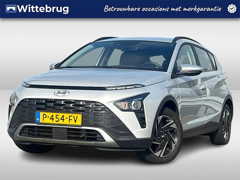 Grijs Gebruikt 2022 Hyundai Bayon Comfort SUV | € 17.425 (Eerlijke prijs) - Afbeelding 1/3