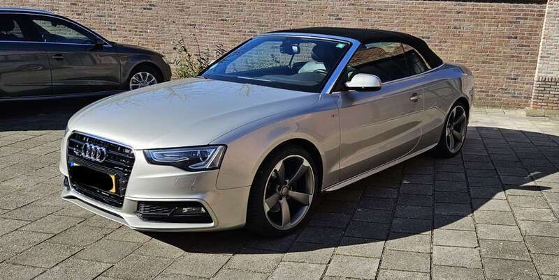 Gebruikt 2012 Audi A5 Cabriolet Cabriolet | € 17.500 - Afbeelding 1/4