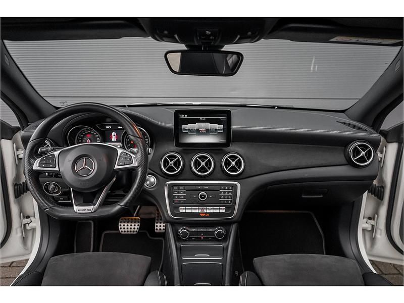 Occasion Mercedes CLA180 Business 123 PK (90 kW) 2017 Wit Sedan