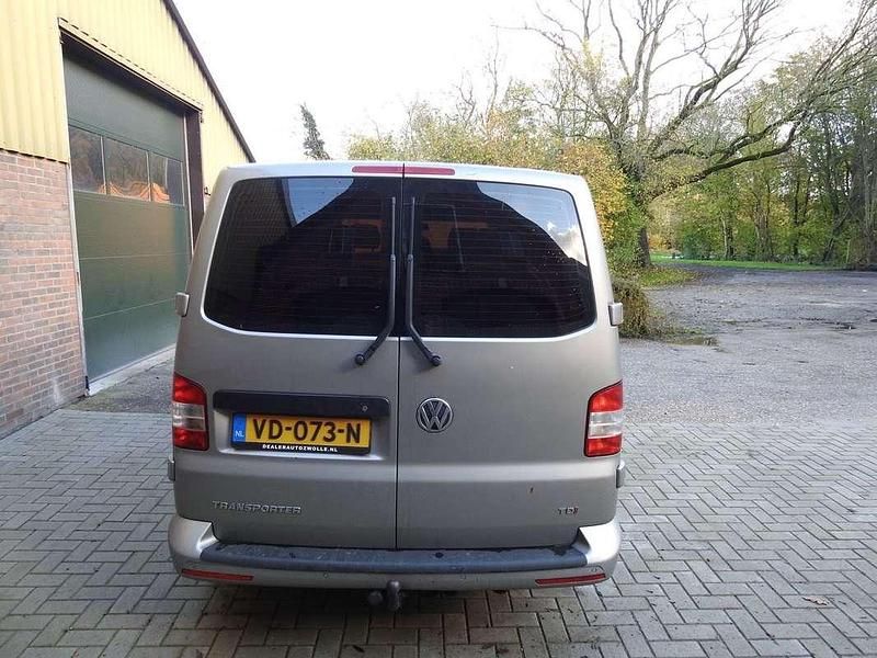 Occasion VW T5 Comfortline 140 PK (102 kW) 2013 Zilver (metallic) Van