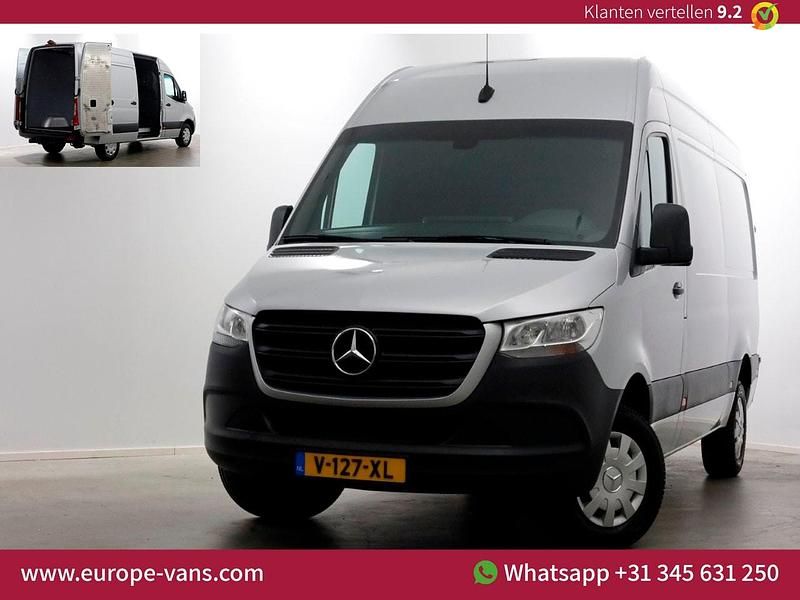 Zilver Gebruikt 2019 Mercedes Sprinter Van | € 21.950 (Eerlijke prijs) - Afbeelding 1/3