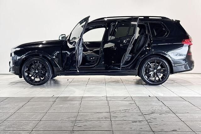 Occasion BMW X7 Performance 352 PK (258 kW) 2025 Zwart (metallic) SUV