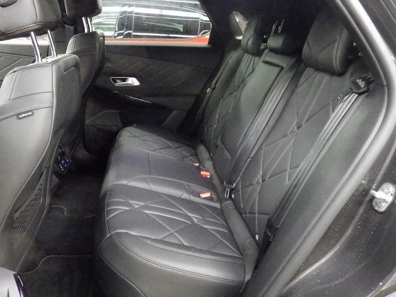 Occasion DS Automobiles DS7 Crossback Business 224 PK (164 kW) 2025 Grijs SUV