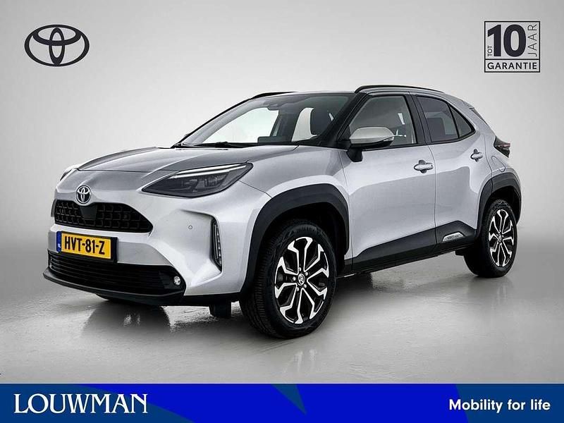 Grijs Gebruikt 2024 Toyota Yaris Cross Limited SUV | € 29.950 (Eerlijke prijs) - Afbeelding 1/3