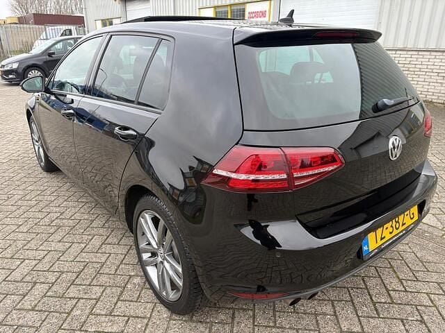 Occasion VW Golf VII Highline 140 PK (102 kW) 2014 Zwart (metallic) Hatchback
