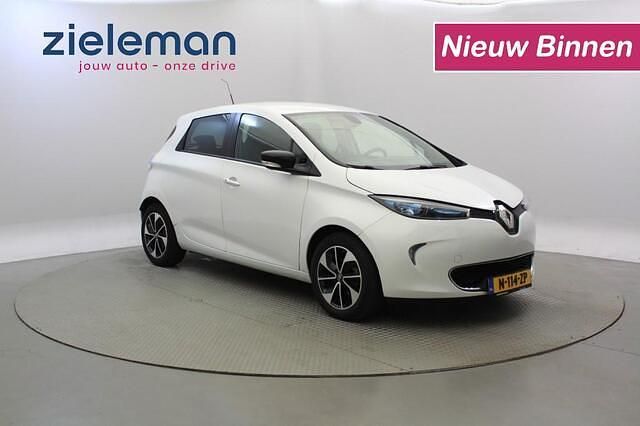 Wit Gebruikt 2018 Renault Zoe LIMITED Hatchback | € 7.845 (Goede deal) - Afbeelding 1/4