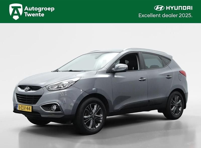 Grijs Gebruikt 2015 Hyundai ix35 Edition SUV | € 16.345 (Eerlijke prijs) - Afbeelding 1/4