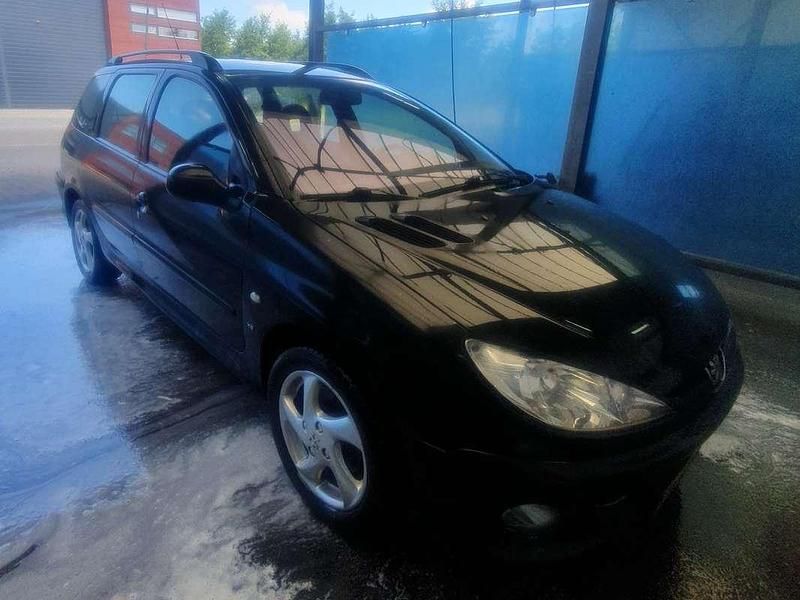 Occasion Peugeot 206 109 PK (80 kW) 2003 Zwart Stationwagen