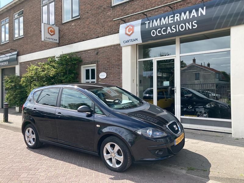 Zwart Gebruikt 2007 Seat Altea MPV | € 2.450 (Eerlijke prijs) - Afbeelding 1/4