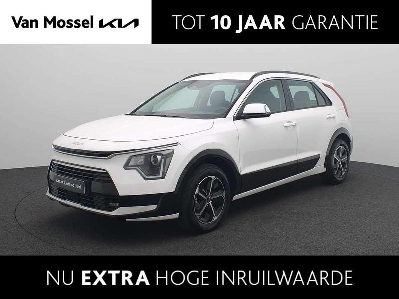 Wit Nieuw 2024 Kia Niro SUV | € 34.340 (Goede deal) - Afbeelding 1/4