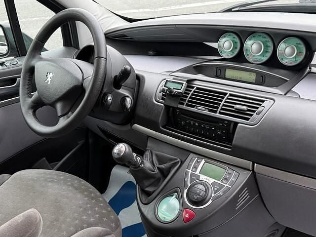 Occasion Peugeot 807 136 PK (100 kW) 2005 Beige MPV