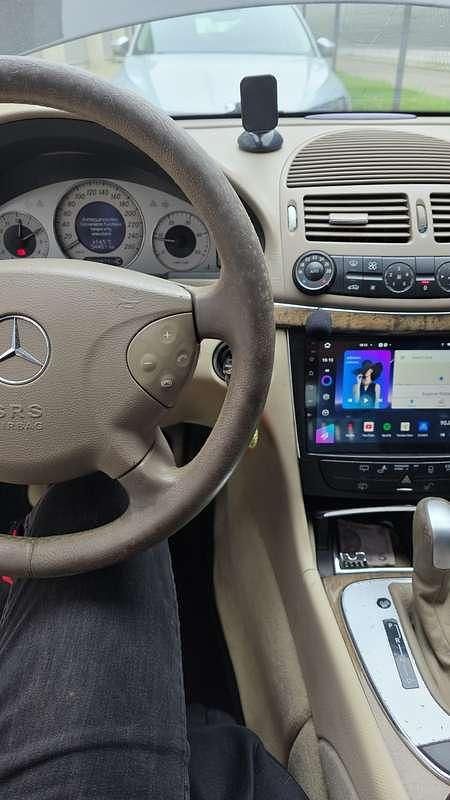 Zwart Gebruikt 2003 Mercedes E270 Avantgarde Stationwagen | € 3.000 - Afbeelding 1/4