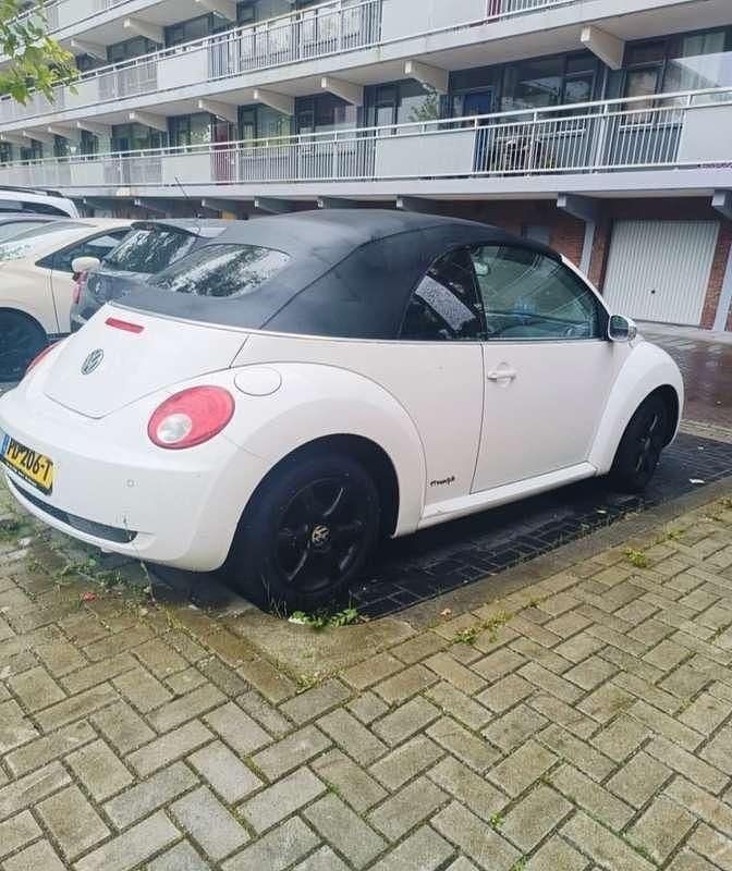 Wit Gebruikt 2009 VW Beetle Highline Cabriolet | € 2.900 (Goede deal) - Afbeelding 1/4