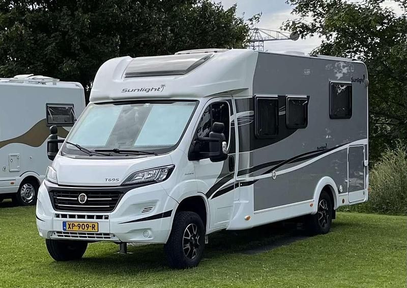Wit Gebruikt 2016 Fiat Ducato Van | € 59.950 - Afbeelding 1/4