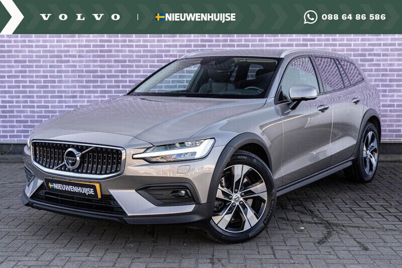 Grijs Gebruikt 2021 Volvo V60 CC Pro Stationwagen | € 40.894 (Eerlijke prijs) - Afbeelding 1/4