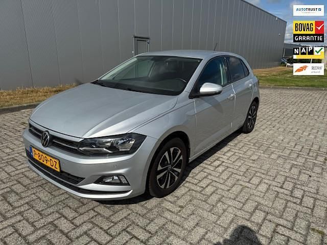 Grijs Gebruikt 2021 VW Polo United Hatchback | € 13.995 (Eerlijke prijs) - Afbeelding 1/4