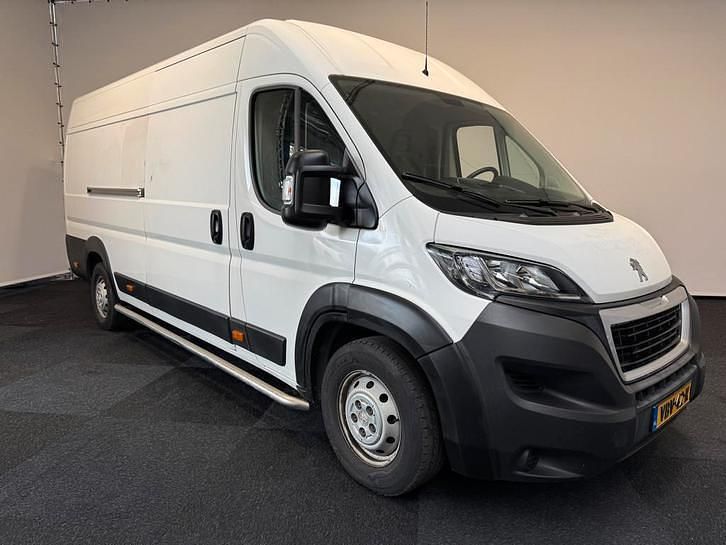 Wit Occasion 2019 Peugeot Boxer Van | € 14.300 (Super prijs) - Afbeelding 1/4