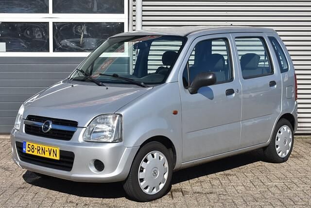 Grijs Gebruikt 2005 Opel Agila Hatchback | € 1.440 (Eerlijke prijs) - Afbeelding 1/4