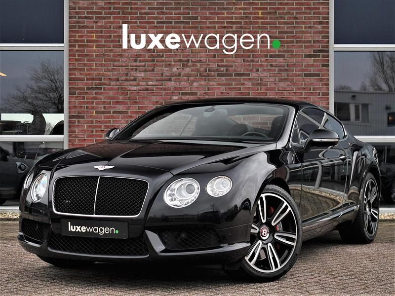 Zwart Gebruikt 2013 Bentley Continental Sedan | € 58.900 - Afbeelding 1/4