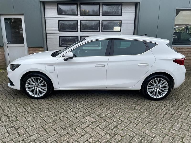 Occasion Seat Leon FR 150 PK (110 kW) 2021 Wit Hatchback
