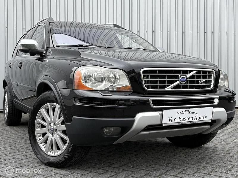 Zwart Gebruikt 2006 Volvo XC90 Executive SUV | € 19.995 - Afbeelding 1/3