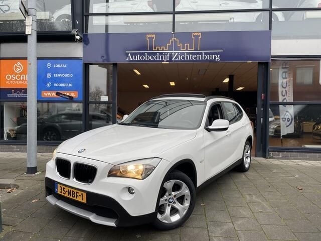 Wit Gebruikt 2010 BMW X1 SUV | € 9.995 (Iets duurder) - Afbeelding 1/4