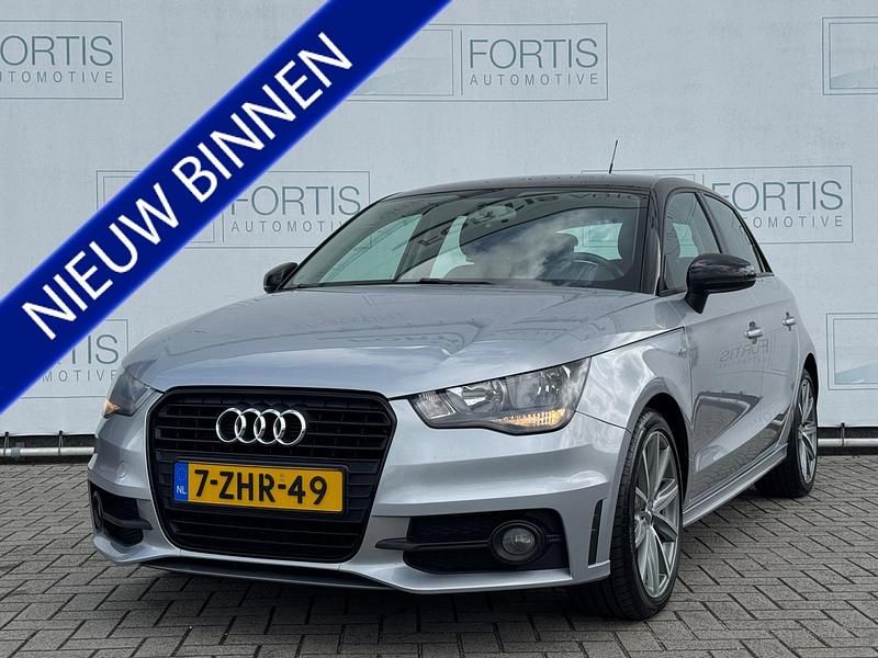 Grijs Gebruikt 2015 Audi A1 Admired Hatchback | € 9.900 (Eerlijke prijs) - Afbeelding 1/4
