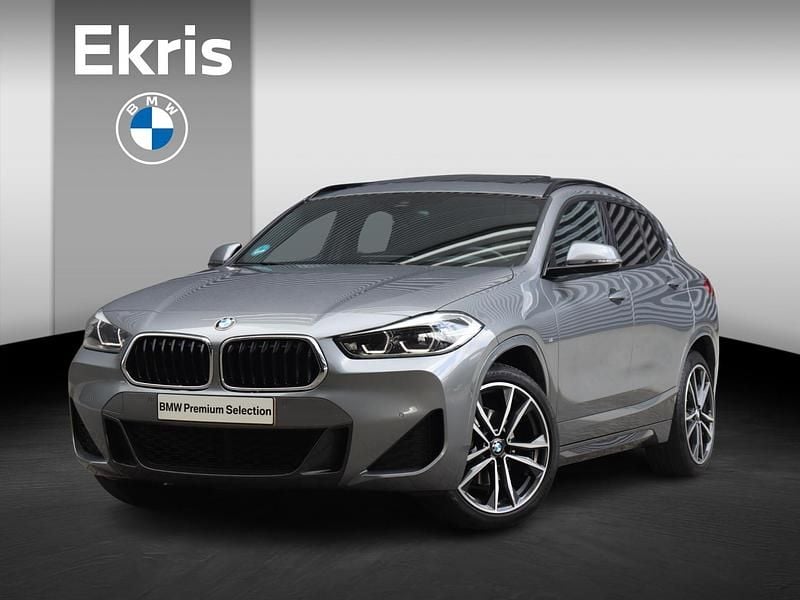 Grijs Occasion 2024 BMW X2 SUV | € 33.900 - Afbeelding 1/4