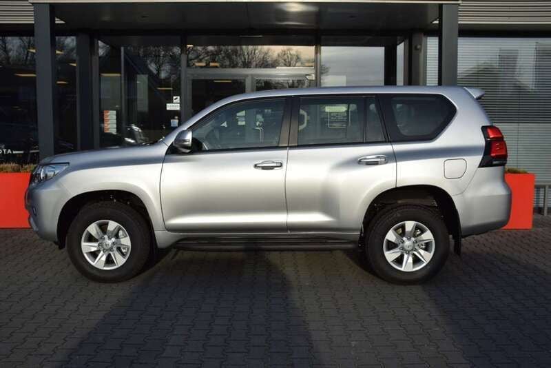 Occasion Toyota Land Cruiser 204 PK (150 kW) 2023 Grijs, metallic lak SUV