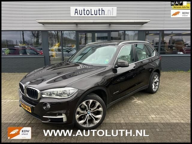 Bruin Gebruikt 2014 BMW X5 Executive SUV | € 23.950 (Goede deal) - Afbeelding 1/4